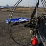 Параплан, мотопараплан і паралёт в потоці, авіаційний центр федерації надлегкої авіації (параплані політ параплані) Параплан, мотопараплан і паралёт в потоці, авіаційний центр федерації надлегкої авіації