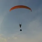 Параплан, мотопараплан і паралёт в потоці, авіаційний центр федерації надлегкої авіації (паралёт) Параплан, мотопараплан і паралёт в потоці, авіаційний центр федерації надлегкої авіації