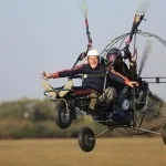 Параплан, мотопараплан і паралёт в потоці, авіаційний центр федерації надлегкої авіації (параплані політ параплані) Параплан, мотопараплан і паралёт в потоці, авіаційний центр федерації надлегкої авіації