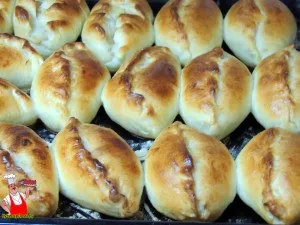 Пиріжки з картоплею в духовці (картоплею) Пиріжки з картоплею в духовці