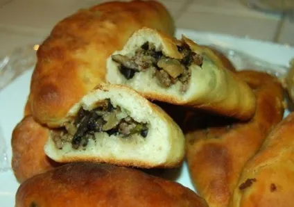 Пиріжки з лівером (смажені радянські, печені) рецепти (пиріжки з лівером) Пиріжки з лівером (смажені радянські, печені) рецепти