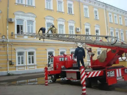 План проведення евакуації в школі і в інших організаціях (інших) План проведення евакуації в школі і в інших організаціях