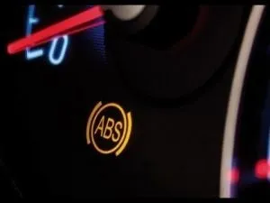 Чому спрацьовує abs на маленькій швидкості усуваємо проблему без сторонньої допомоги - твій (варіанти) Чому спрацьовує abs на маленькій швидкості усуваємо проблему без сторонньої допомоги - твій