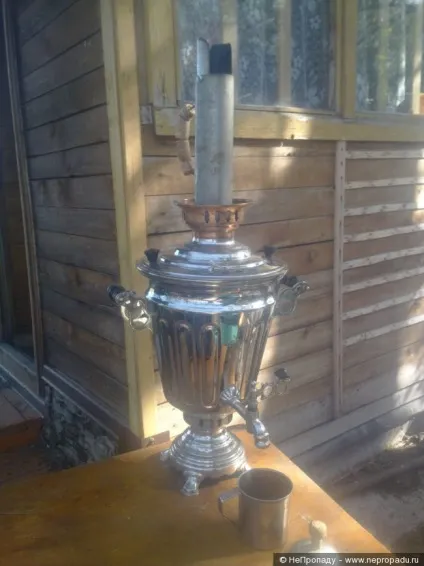 Просто вугільний самовар