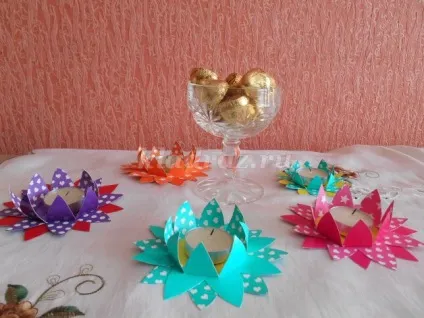 Свічники - квіти з паперу своїми руками (Олександрівна) Свічники - квіти з паперу своїми руками