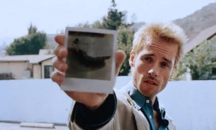 Пам'ятай (memento, 2000) - сюжет філм від і до (трилер) Пам'ятай (memento, 2000) - сюжет філм від і до