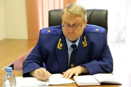 Підвищення зарплати прокурорам, прокурорським працівникам у 2017 році