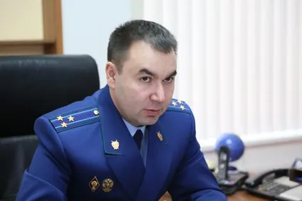 Підвищення зарплати прокурорам, прокурорським працівникам у 2017 році