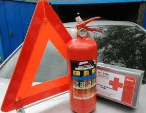 Причини загоряння автомобіля і дії щодо їх усунення (дії) Причини загоряння автомобіля і дії по їх усуненню
