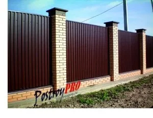 Провести монтаж огорожі з профнастилу нескладно (профнастилу) Провести монтаж огорожі з профнастилу нескладно