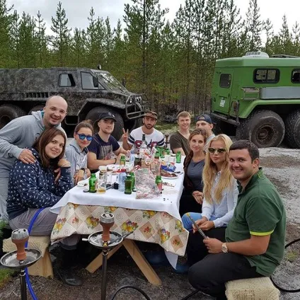 Прощай, Київ! Як відпочивають діти українських олігархів (40 фото)