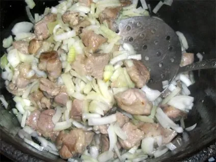 Розсипчастий плов зі свинини - покроковий рецепт з фото на (рецепти) Розсипчастий плов зі свинини - покроковий рецепт з фото на