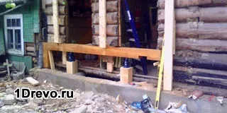 Ремонт старого дерев'яного зрубу будинку або лазні огляд пошкодження і рекомендації (ремонт) Ремонт старого дерев'яного зрубу будинку або лазні огляд пошкодження та рекомендації