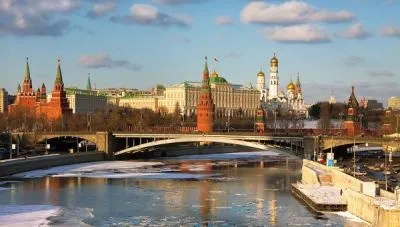 Річки в різні пори року (року) Річки в різні пори року