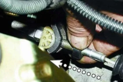 Регулювання зчеплення ваз 2110 - покрокова інструкція (2110) Регулювання зчеплення ваз 2110 - покрокова інструкція