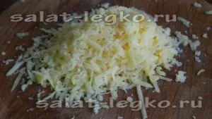 Рецепт салату соняшник з куркою і чіпсами (Салат «Соняшник» чіпсами) Рецепт салату соняшник з куркою і чіпсами