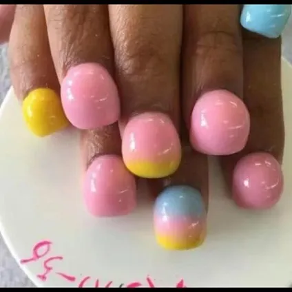 Бульбашки на нігтях новий тренд bubblenails підкорює соцмережі! (Фото відео) (bubblenails як зробити) Бульбашки на нігтях новий тренд bubblenails підкорює соцмережі! (Фото відео)