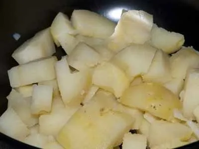 Салат з курки з ананасом (ананасом) Салат з курки з ананасом