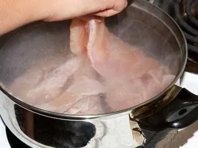 Салат з курки з ананасом (салат) Салат з курки з ананасом