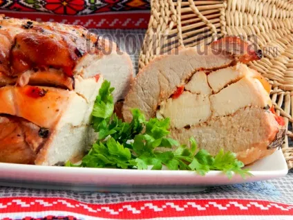 Рулет зі свинини і курки в духовці (свинини курки духовці) Рулет зі свинини і курки в духовці