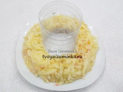 Салат - гранатовий браслет - з куркою класичний рецепт приготування з фото (куркою) Салат - гранатовий браслет - з куркою класичний рецепт приготування з фото