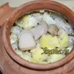 Салат з печерицями та солоними огірками, я сама щаслива домогосподарка (щаслива) Салат з печерицями та солоними огірками, я сама щаслива домогосподарка