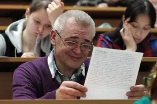 Найуспішніша поетеса сайту розповіла про популярність в мережі - українська газета (розповіла) Найуспішніша поетеса сайту розповіла про популярність в мережі - українська газета