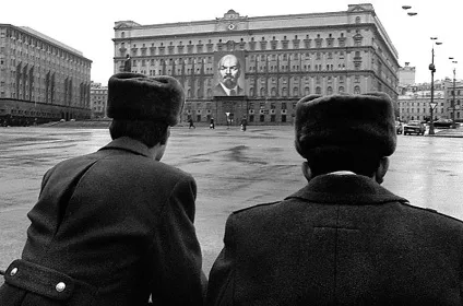 Найзнаменитіші радянські шпигуни - новини в фотографіях () Найзнаменитіші радянські шпигуни - новини в фотографіях