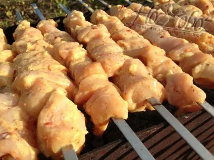Шашлик з курки маринований на кефірі, хозобоз - ми знаємо про їжу все (курки) Шашлик з курки маринований на кефірі, хозобоз - ми знаємо про їжу все