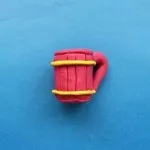 Джміль з пластиліну