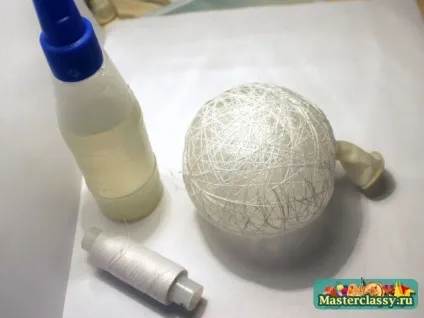 Сніговик своїми руками з нитяних куль (сніговик своїми руками з нитяних куль) Сніговик своїми руками з нитяних куль