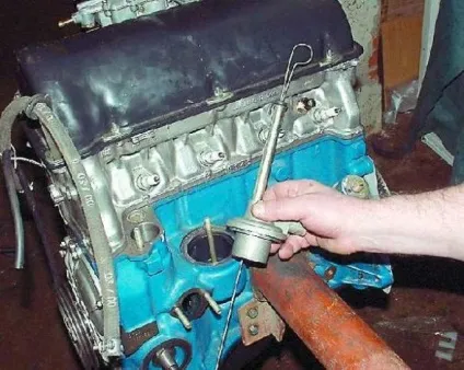 Розбирання двигуна ваз