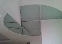 Скляна стеля