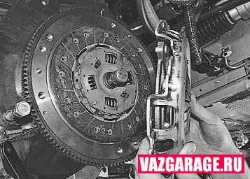 Зчеплення на лада пріора заміна своїми руками