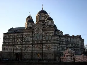 Свято-Іоаннівський ставропігійний жіночий монастир фото (річка) Свято-Іоаннівський ставропігійний жіночий монастир фото