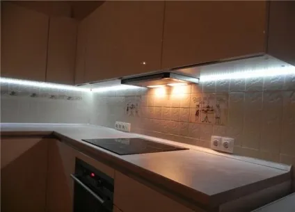 Світлодіодне підсвічування на кухні джерела світла, харчування, монтаж