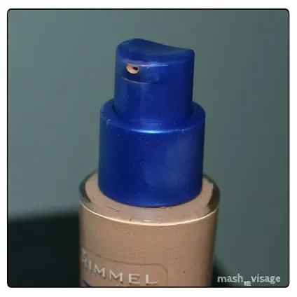 Тональний крем rimmel match perfection light perfecting radiance foundation - 103 true (особа) Тональний крем rimmel match perfection light perfecting radiance foundation - 103 true