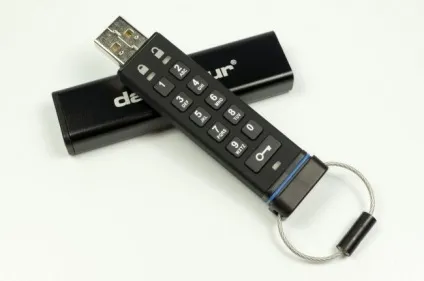 Usb-флешки з апаратним шифруванням datashur (зовнішні жорсткі диски) Usb-флешки з апаратним шифруванням datashur