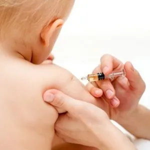 Вакцинація і алергія у дитини