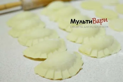 Рецепт вареників з картоплею (вареники з картоплею ніжні рецепт в мультиварці на пару покрокові фото.) Рецепт вареників з картоплею