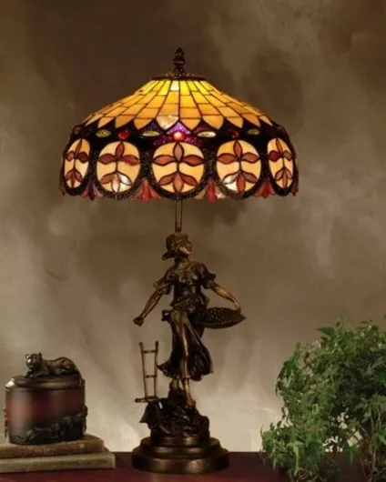 Вітражне мистецтво louis comfort tiffany (comfort) Вітражне мистецтво louis comfort tiffany
