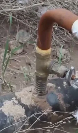 Врізка в трубу водопроводу своїми руками два способи врізки (водопроводу) Врізка в трубу водопроводу своїми руками два способи врізки