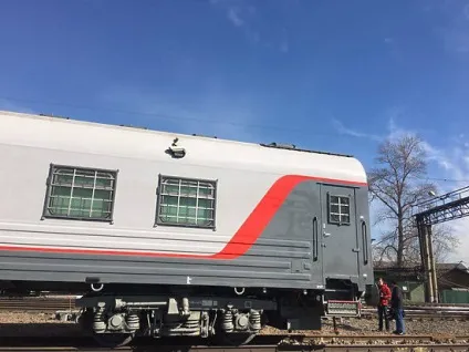 В одному вагоні з зеками що чекає засуджених на шляху до колонії - суспільство, правосуддя