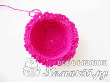 В'язана игольница гачком