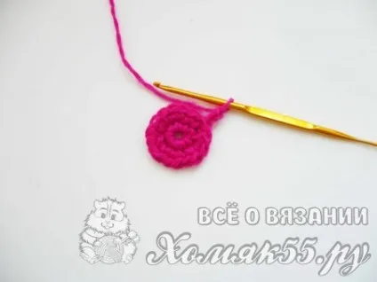 В'язана игольница гачком