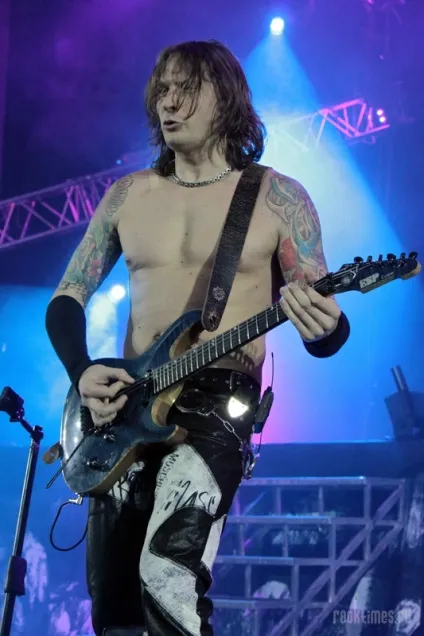 В'ячеслав Молчанов «з групи нікуди йти не збираюся! », Rocktimes (нікуди) В'ячеслав Молчанов «з групи нікуди йти не збираюся! », Rocktimes
