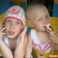 Я сьогодні добра, як ніколи, тому не буду вас ображати, я сьогодні добра як ніколи (добра) Я сьогодні добра, як ніколи, тому не буду вас ображати, я сьогодні добра як ніколи