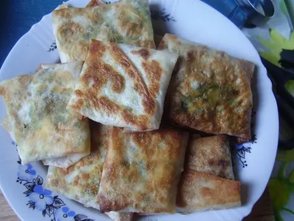 Закуски з млинців з різноманітними начинками (млинців) Закуски з млинців з різноманітними начинками
