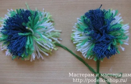 Зимова шапочка з бубонами з меланжу, «майстрам і майстриням» (виворітних коса петель) Зимова шапочка з бубонами з меланжу, «майстрам і майстриням»