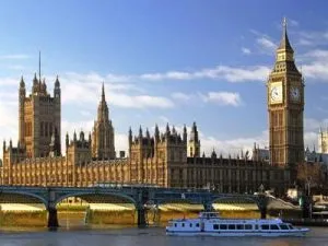 10 Країн, які потрібно відвідати (потрібно) 10 Країн, які потрібно відвідати